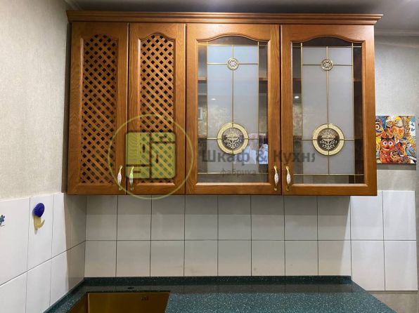 Кухня «Золотой Витраж»